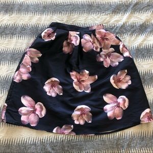 Satin MIDI Skirt Cherry Blossom Pattern Chicwish